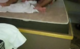 Casada dando pro amante sem camisinha e corno filmando Casada dando pro amante sem camisinha e corno filmando