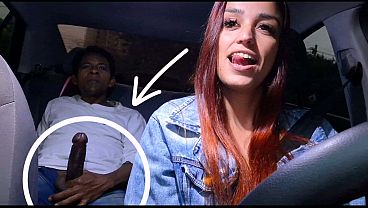Motorista de app flagrou passageiro se masturbando no banco de trás